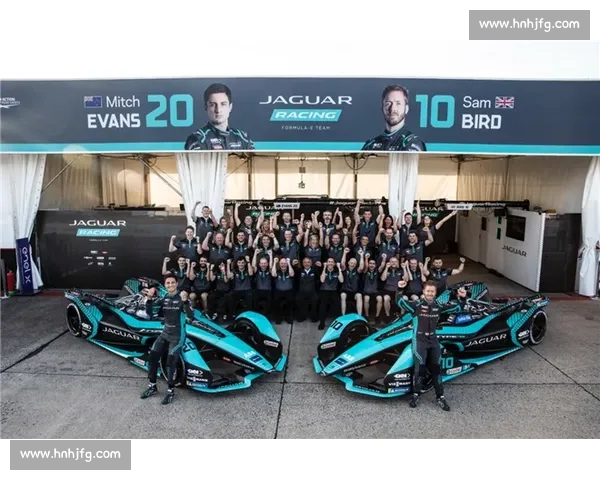 凤凰组合卫冕法国赛!赛季第七冠书写历史 凤凰组合卫冕法国赛!赛季第七冠书写历史